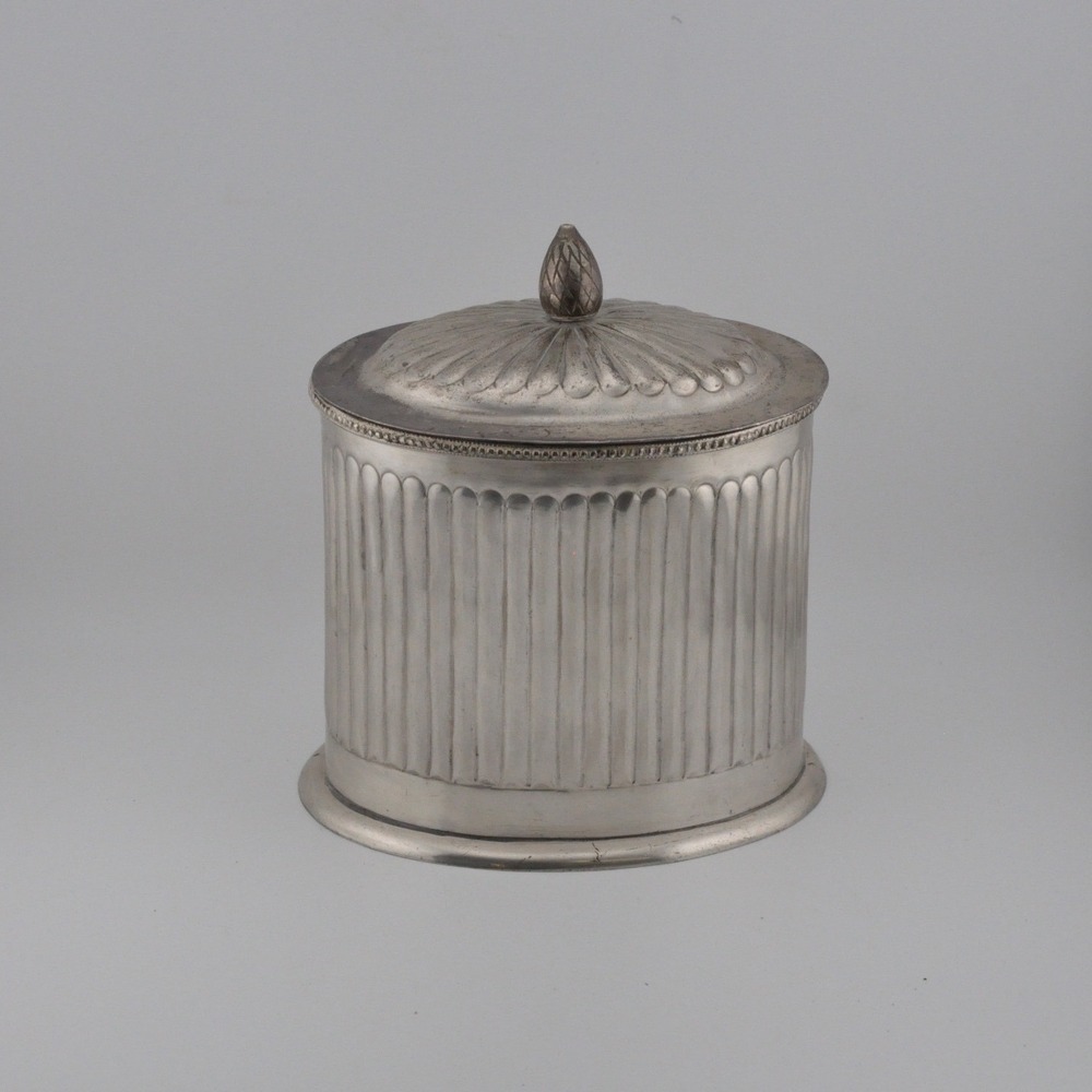 Andrea by Sadek Lidded Canister Silver-tone Excellent Fluted Metal 14677